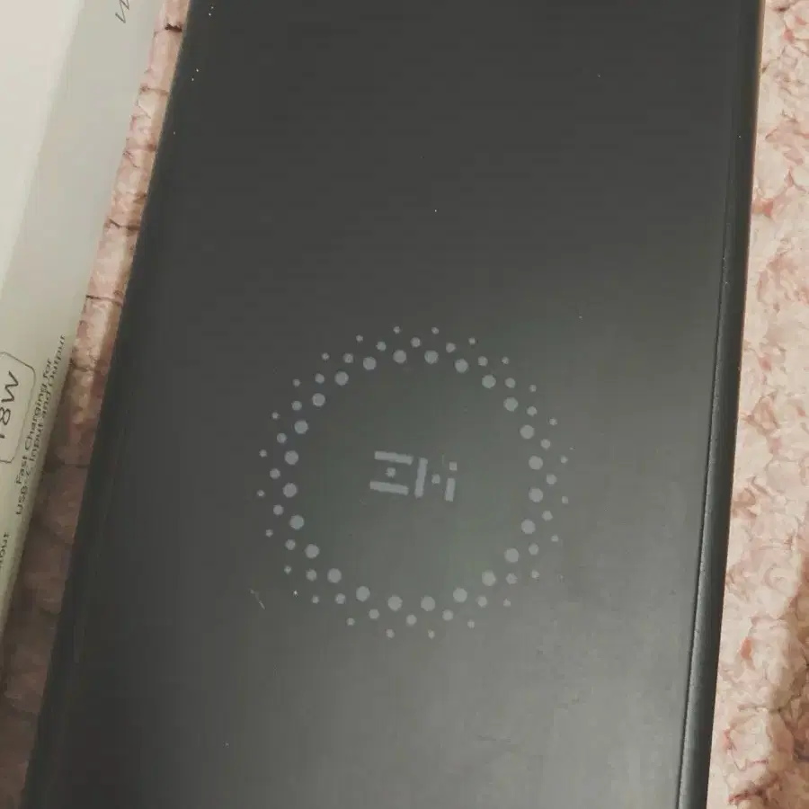 즈미 ZMI 유무선충전 보조배터리 10000mAh 중고[택포]