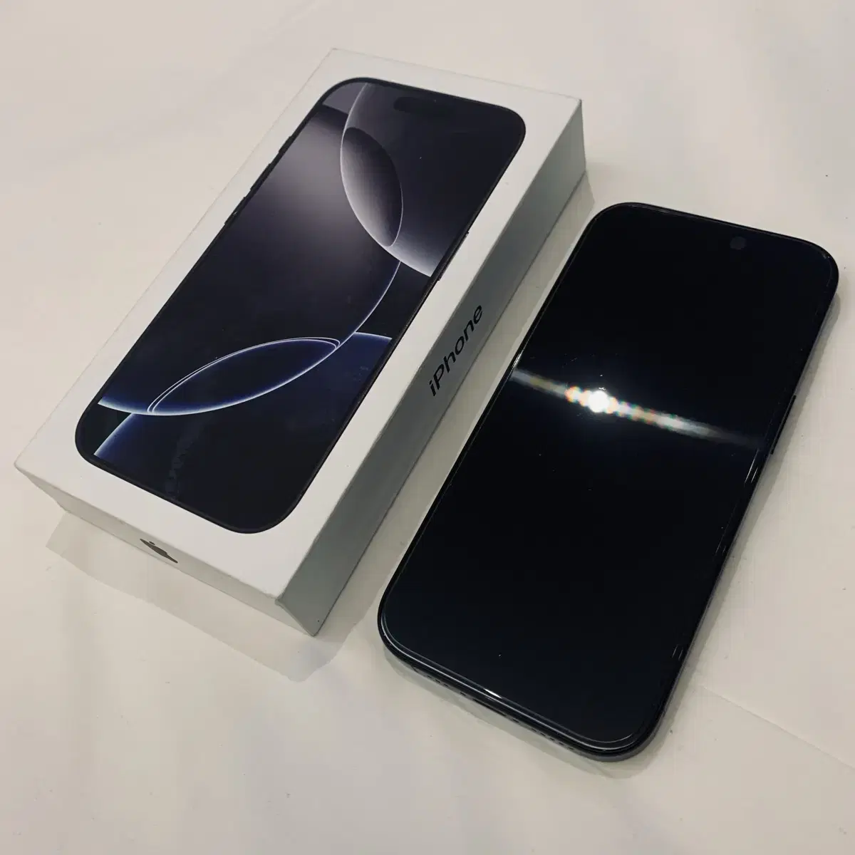 IPHONE 16 PRO 256GB 아이폰 16 프로블랙 자급제 단순개봉