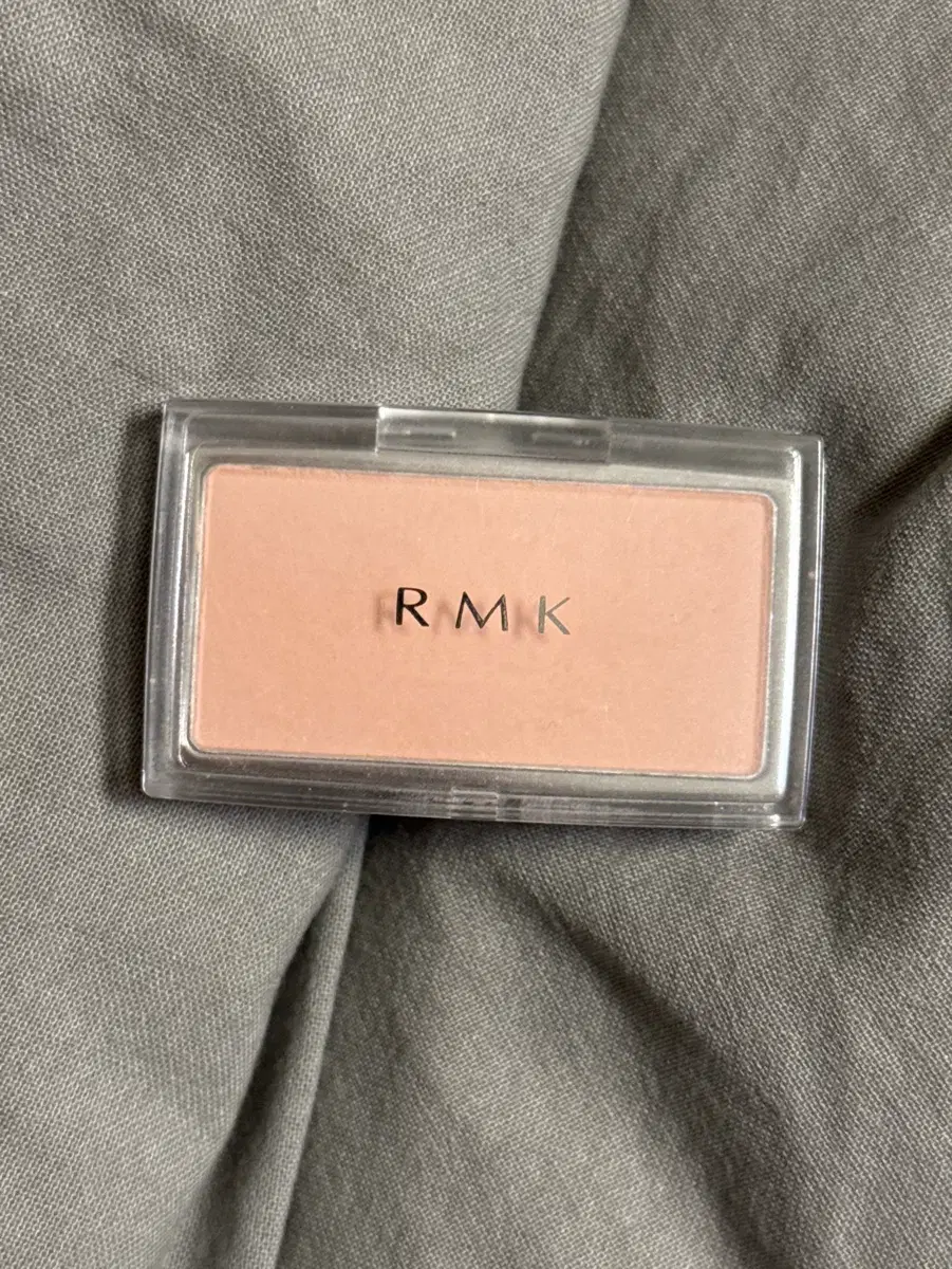 Rmk 페일핑크