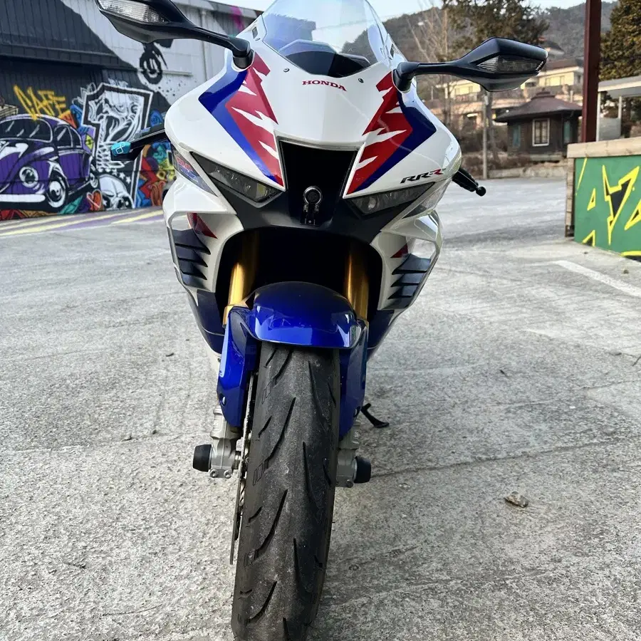 혼다 트리플알(CBR1000RR-R) 판매합니다.