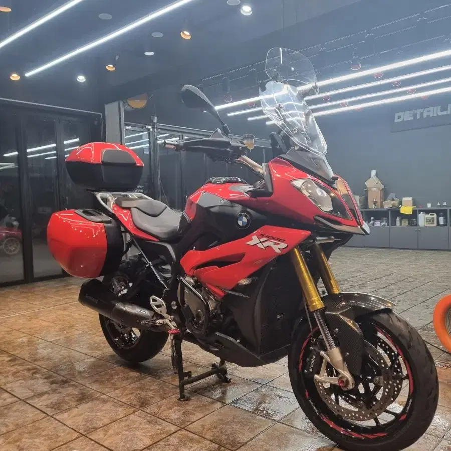 bmw s1000xr 16년식 아크라풀배기 판매합니다