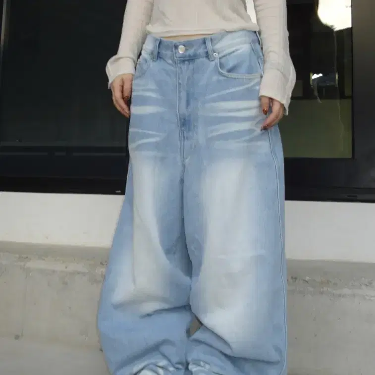 아워캐비넷 blush light denim pants 팔아요!