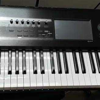 KORG Nautilus 88 건반 코르그 노틸러스 팝니다.