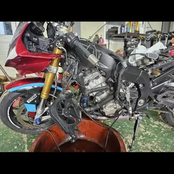 BMW S1000RR 16년식 판매 및 대차