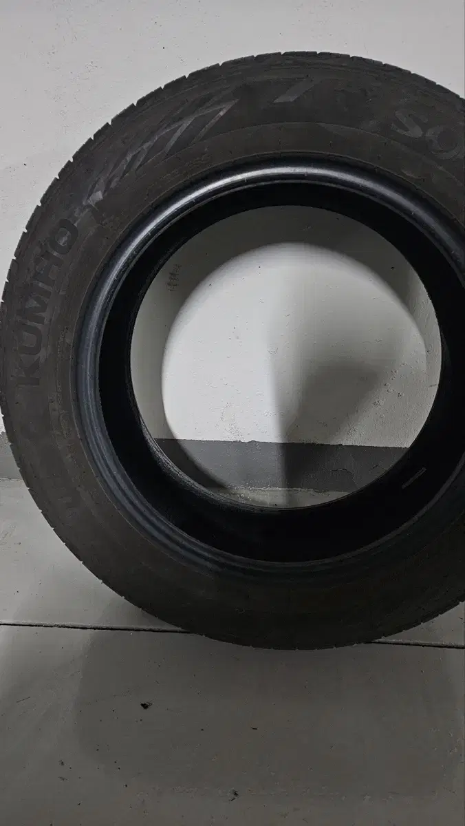 21년식 중고타이어 205/55 r16 91h 상태a급 4짝