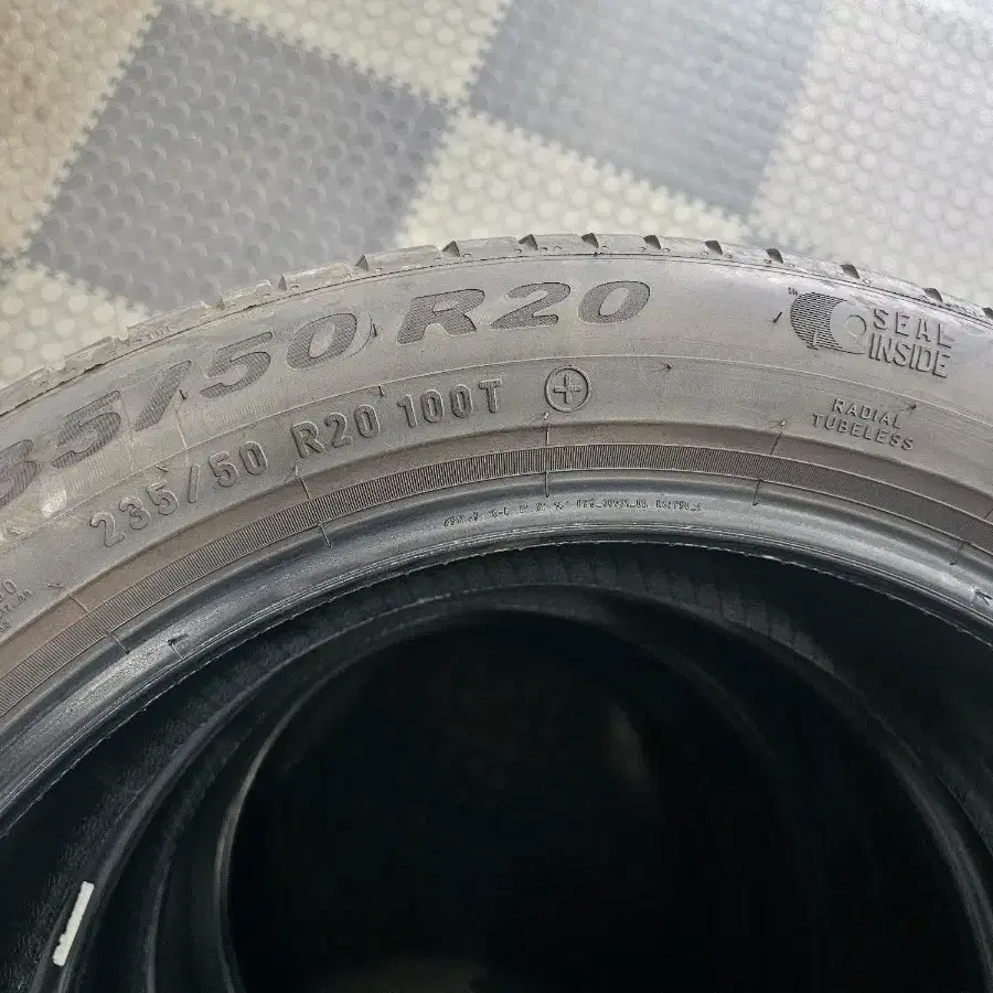 235/50R20 255/45R20 피렐리 전기차용 1대분