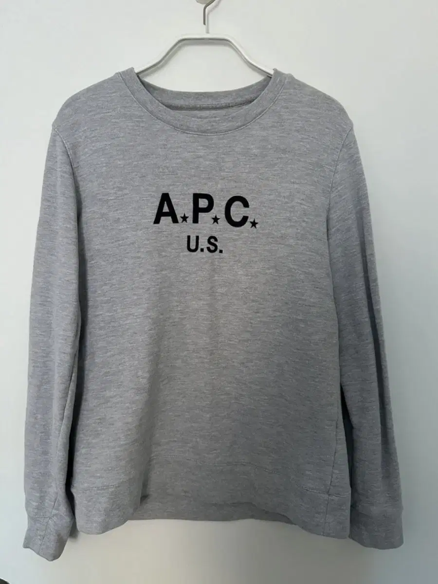 아페쎄 맨투맨 (여성) APC 크루넥