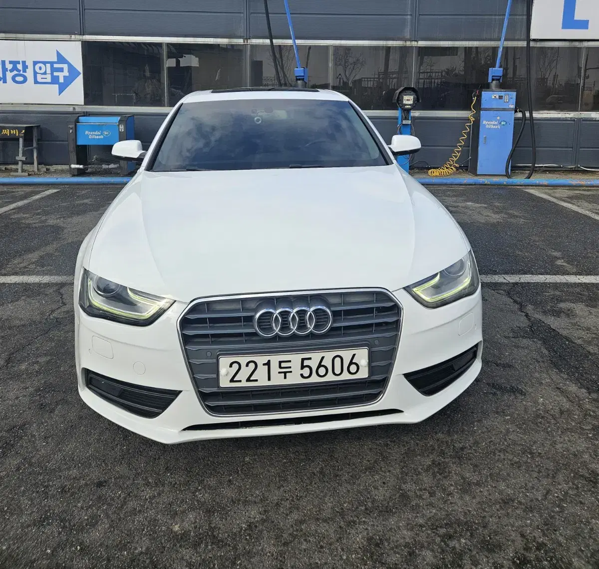 2014년디젤 아우디2.0TDI A4흰색 19만 (무사고) 개인차 팝니다