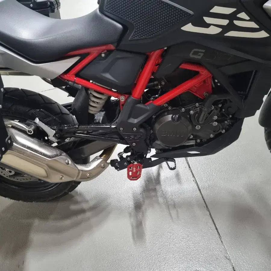 bmw g310gs23년식 24년 4월출고 보증기간 27년 4월까지3