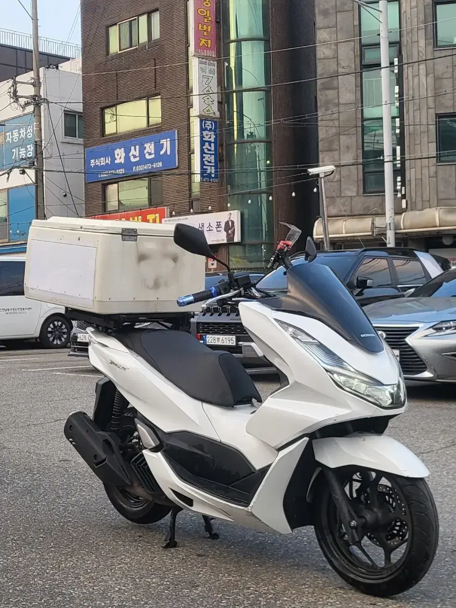 pcx125 21년식 6만Km 배달셋팅 팝니다^^