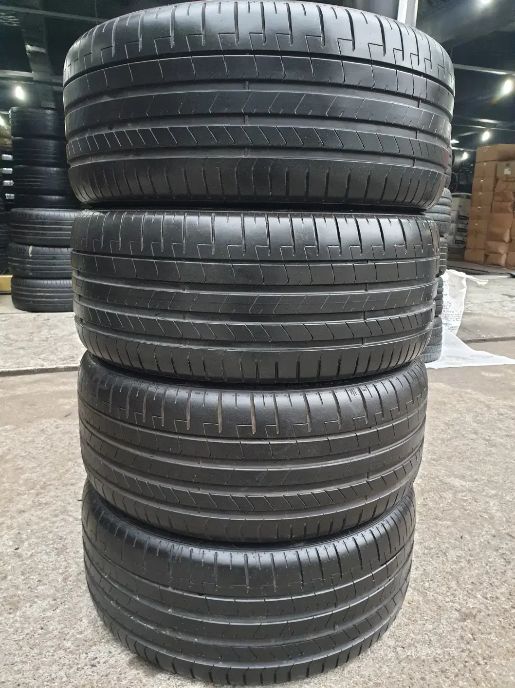 2554020 벤츠 중고타이어 피렐리 피제로 PZ4 255/40R20