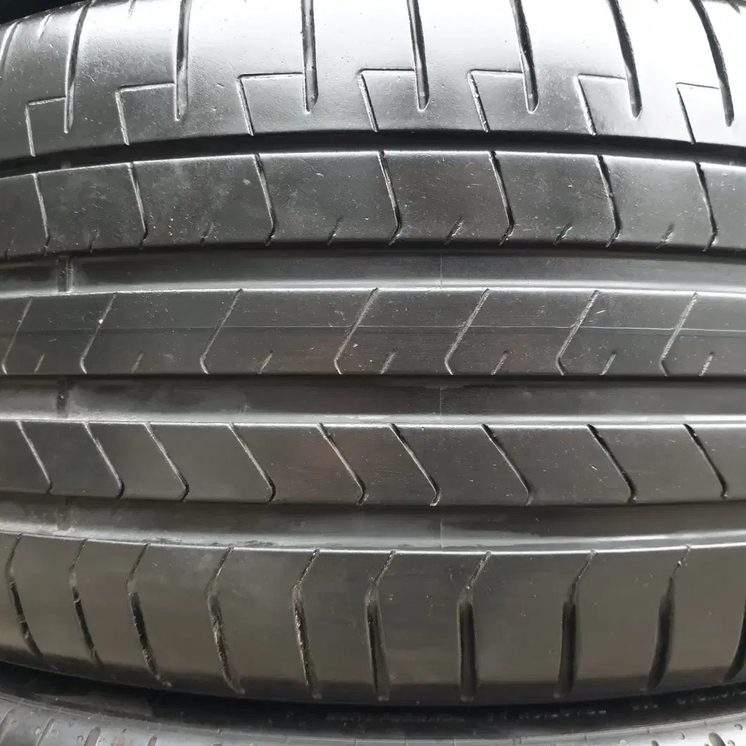 2554020 벤츠 중고타이어 피렐리 피제로 PZ4 255/40R20