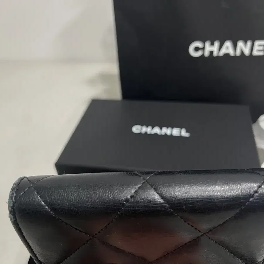 샤넬 chanel 19 플랩 카드홀더