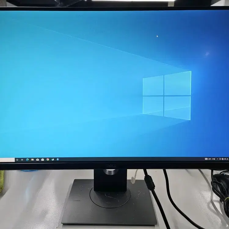 DELL U2715H 27인치 QHD 모니터 팝니다.