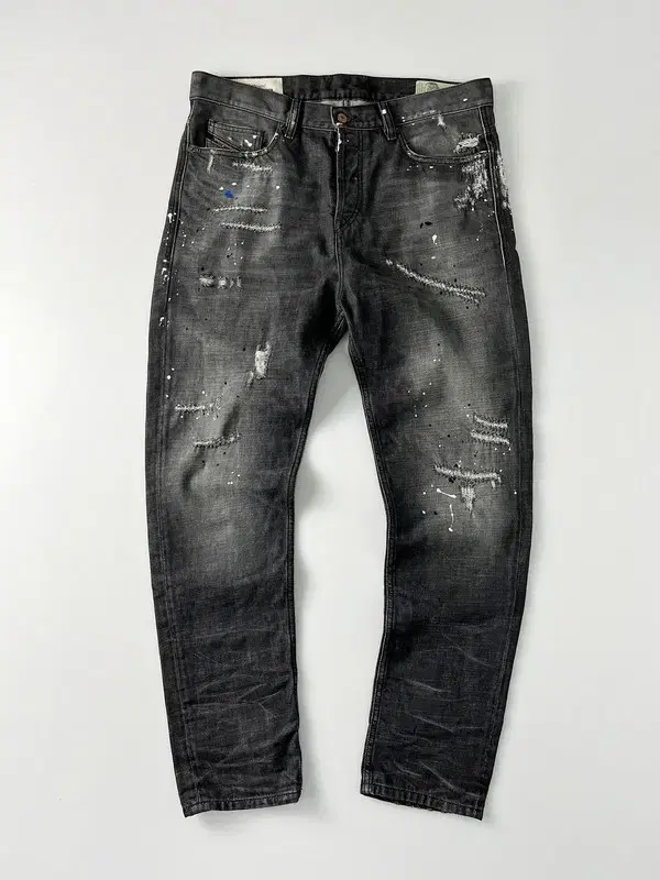 33 디젤 Distressed D-VIDER 데님 팬츠 PN2467