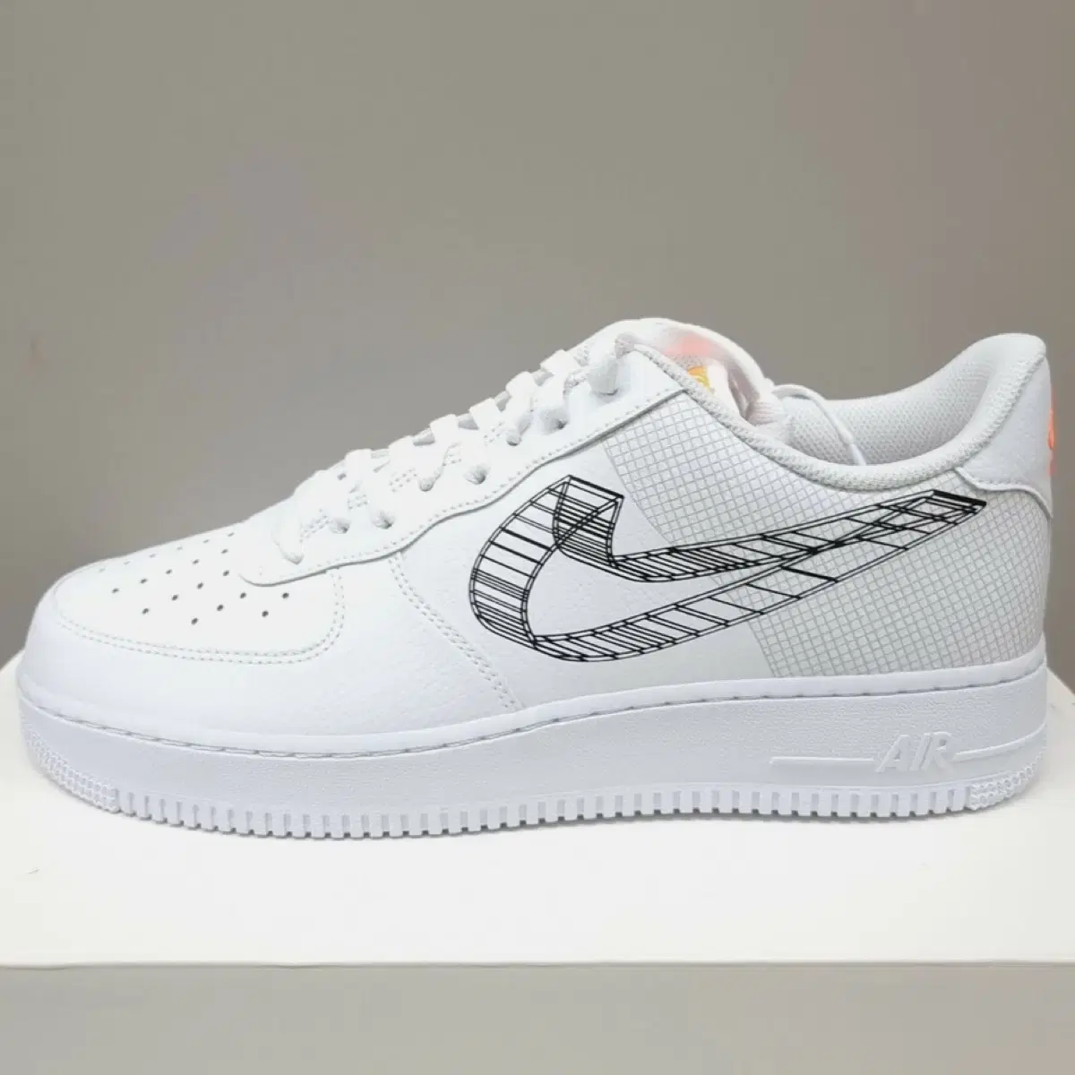 NIKE AIR FORCE 1 '07 MBD "3D SWOOSH"