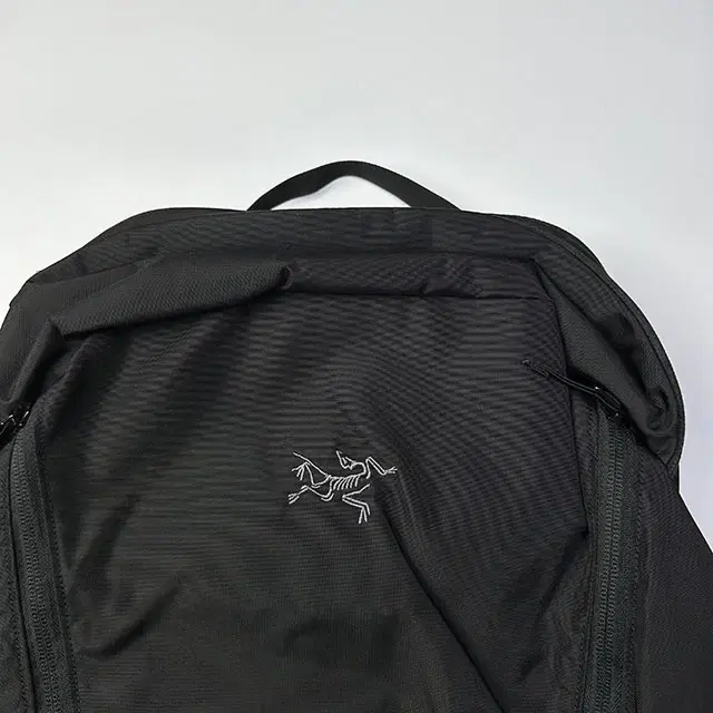 ARC'TERYX MANTIS 32 아크테릭스 맨티스 32 백팩