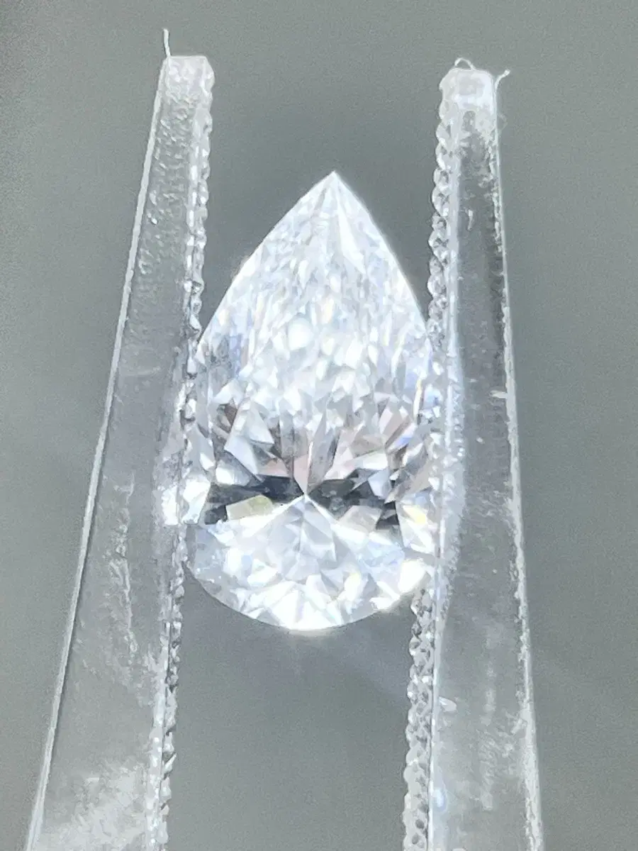 1.04ct 랩그로운 다이아몬드