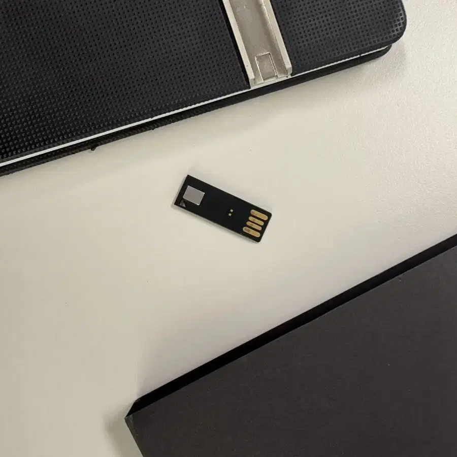 새상품 휴고 보스 노트 USB 4G + 기타 노트4개