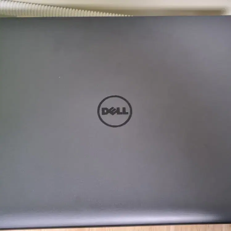 DELL (i5-5200)