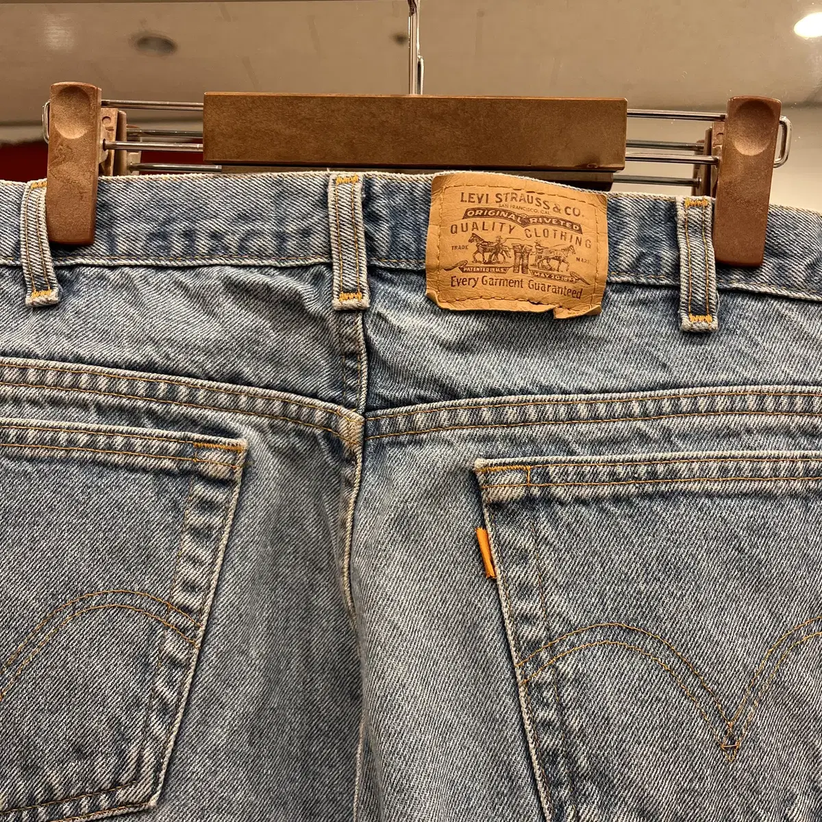 90s Levis 리바이스 오렌지탭 데님 팬츠 (36-37inch)