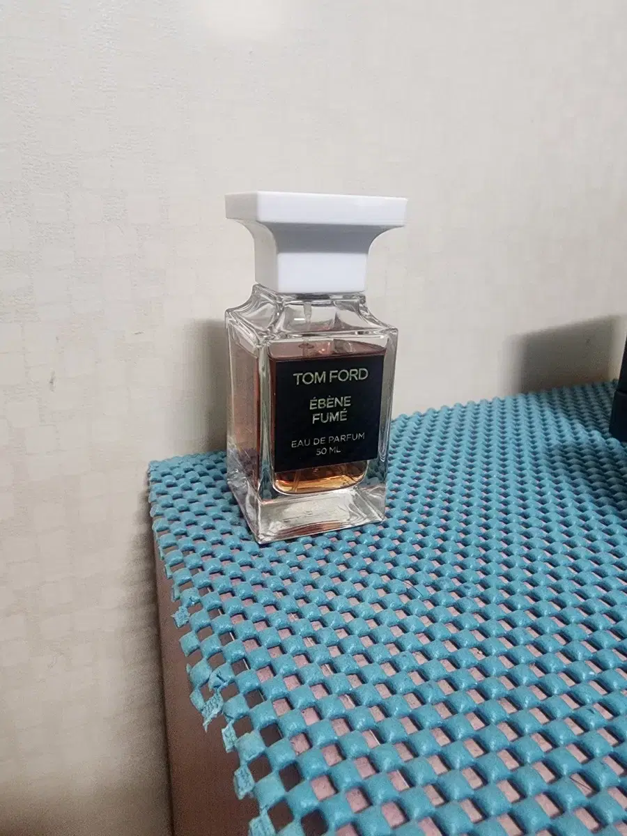 톰포드 에벤퓨메 50ml