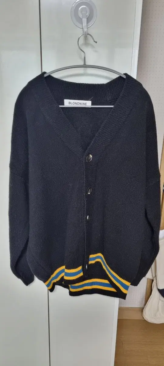 Blonde Nine Cardigan L size