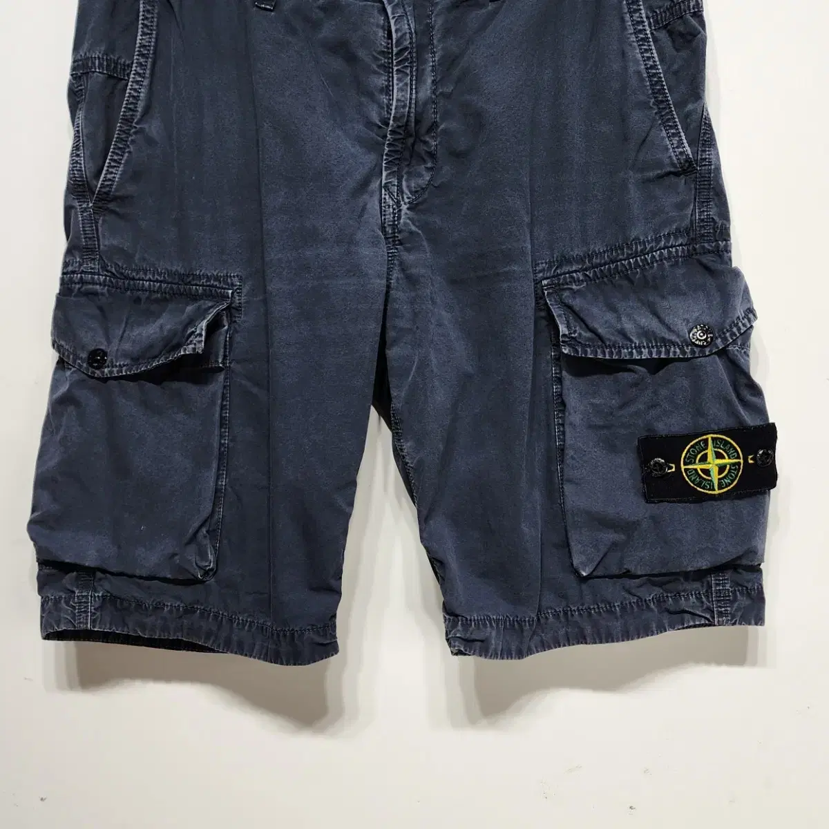 스톤아일랜드 STONE ISLAND 카고팬츠 반바지 네이비 32