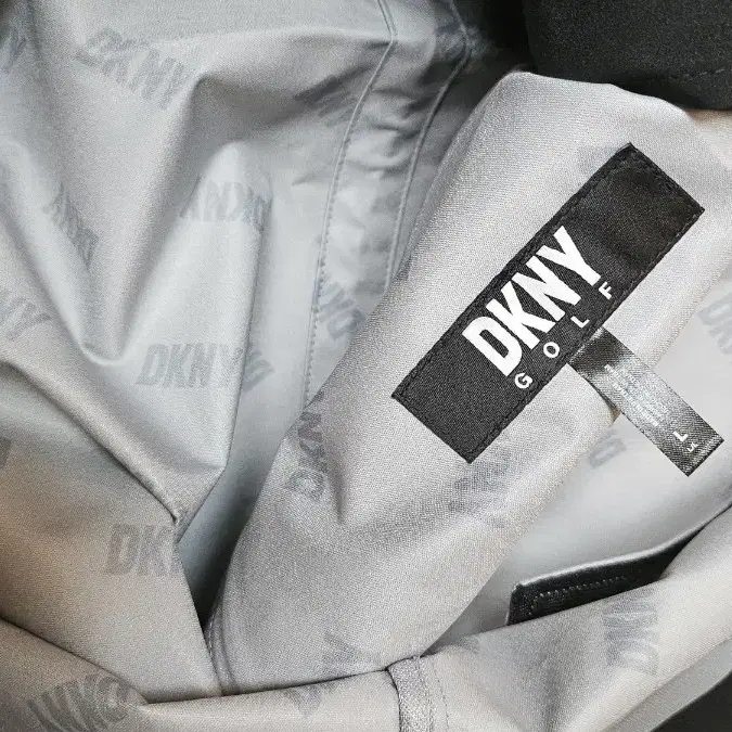 DKNY