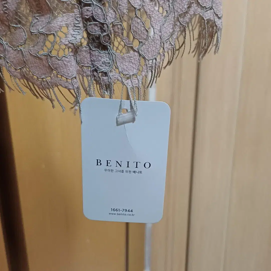 새상품 베니또 BENITO 레이스 원피스 S size