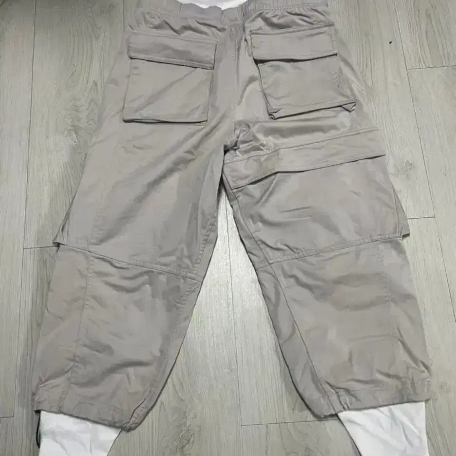 Nike ACG 30주년 문 파티클 Cargo Woven Pant