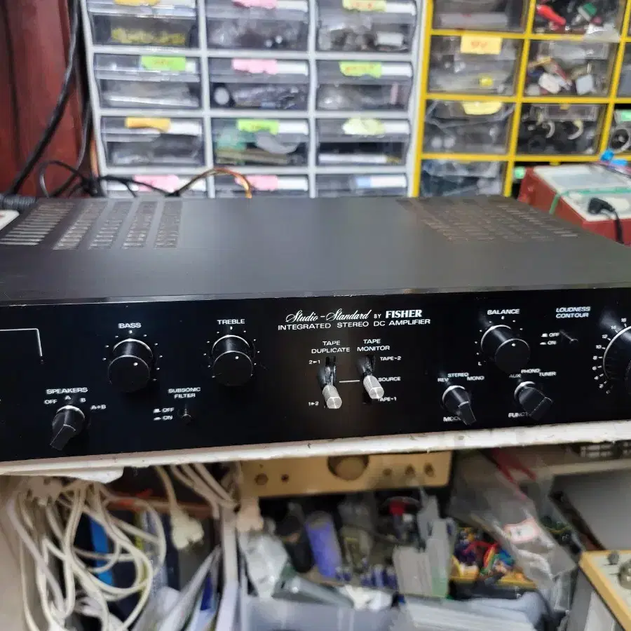 FISHER.DC. AMPLIFIER. CA-2030