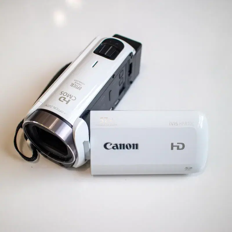 Canon IVIS HF R700