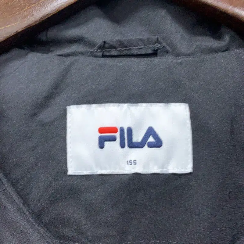 필라 FILA 블랙 여자 바람막이 85 G02389