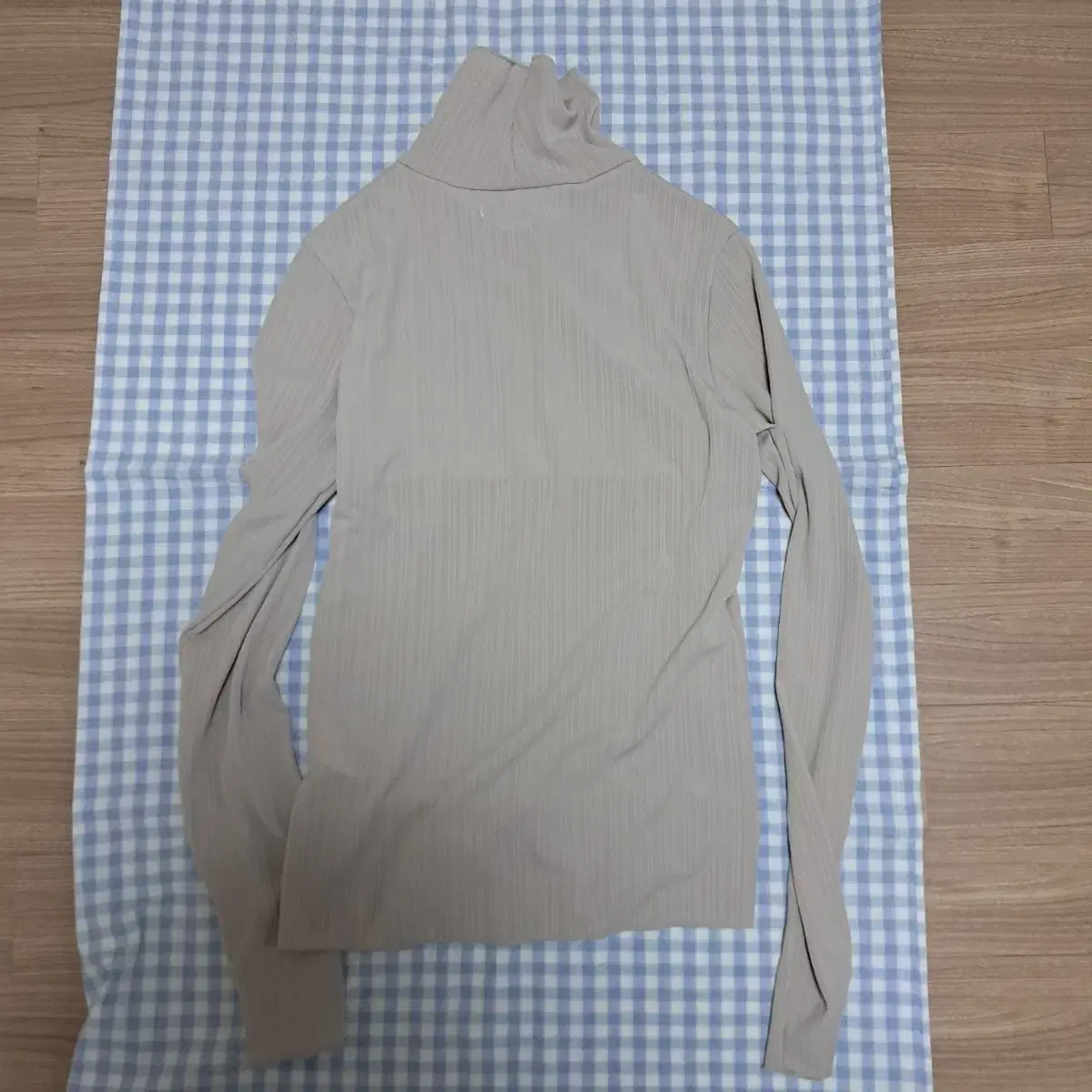 타입서비스 Basic Roll Neck Top [Beige]