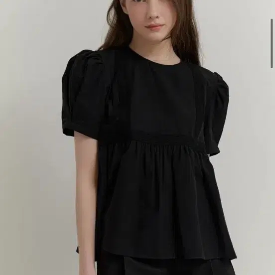 리엘 Gardener lace blouse (black)