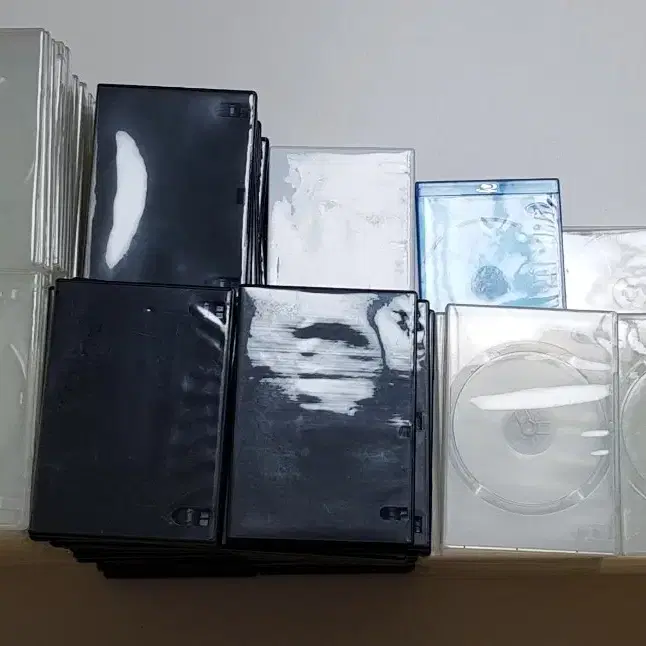 CD,DVD,블루레이 디스크 보관 케이스 대량 중고