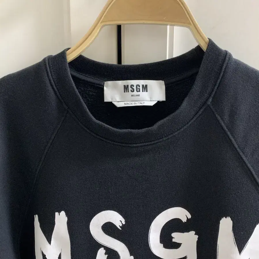 MSGM 여성 맨투맨 블랙 M사이즈