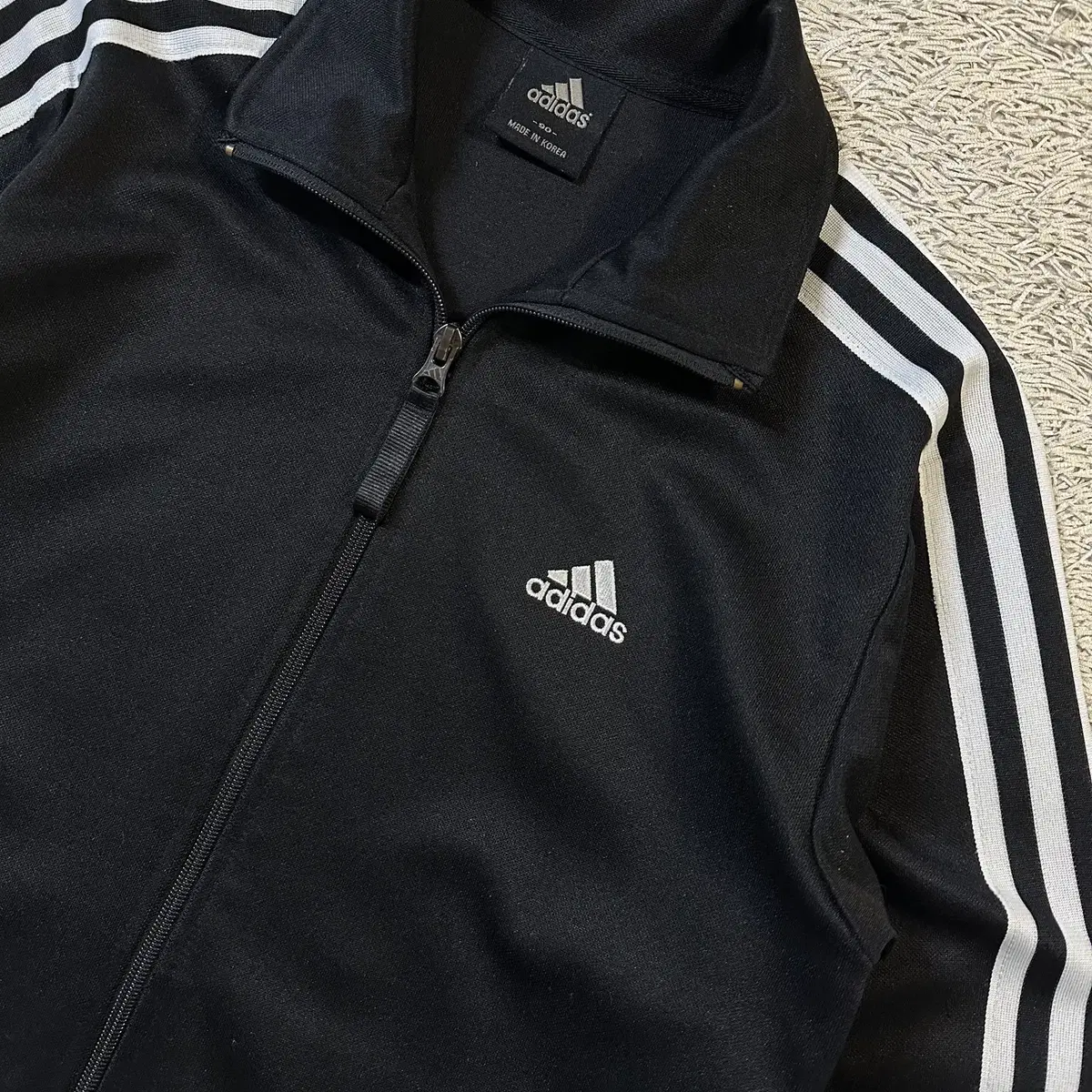 [S] 아디다스 ADIDAS 삼각로고 트랙탑 져지 블랙