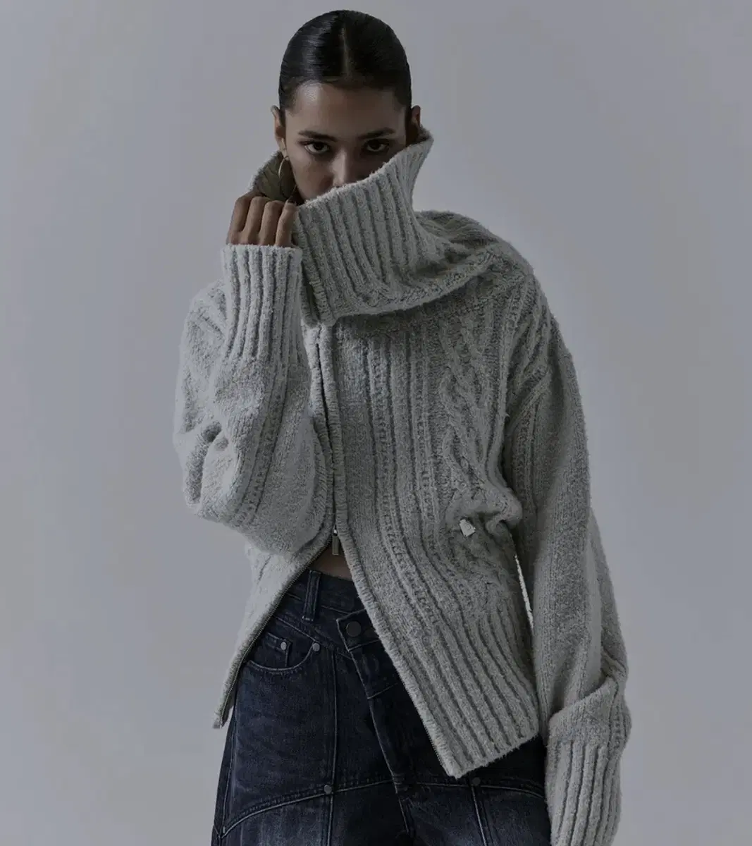 트리밍버드 2-way Unbalance Off-shoulder Knit