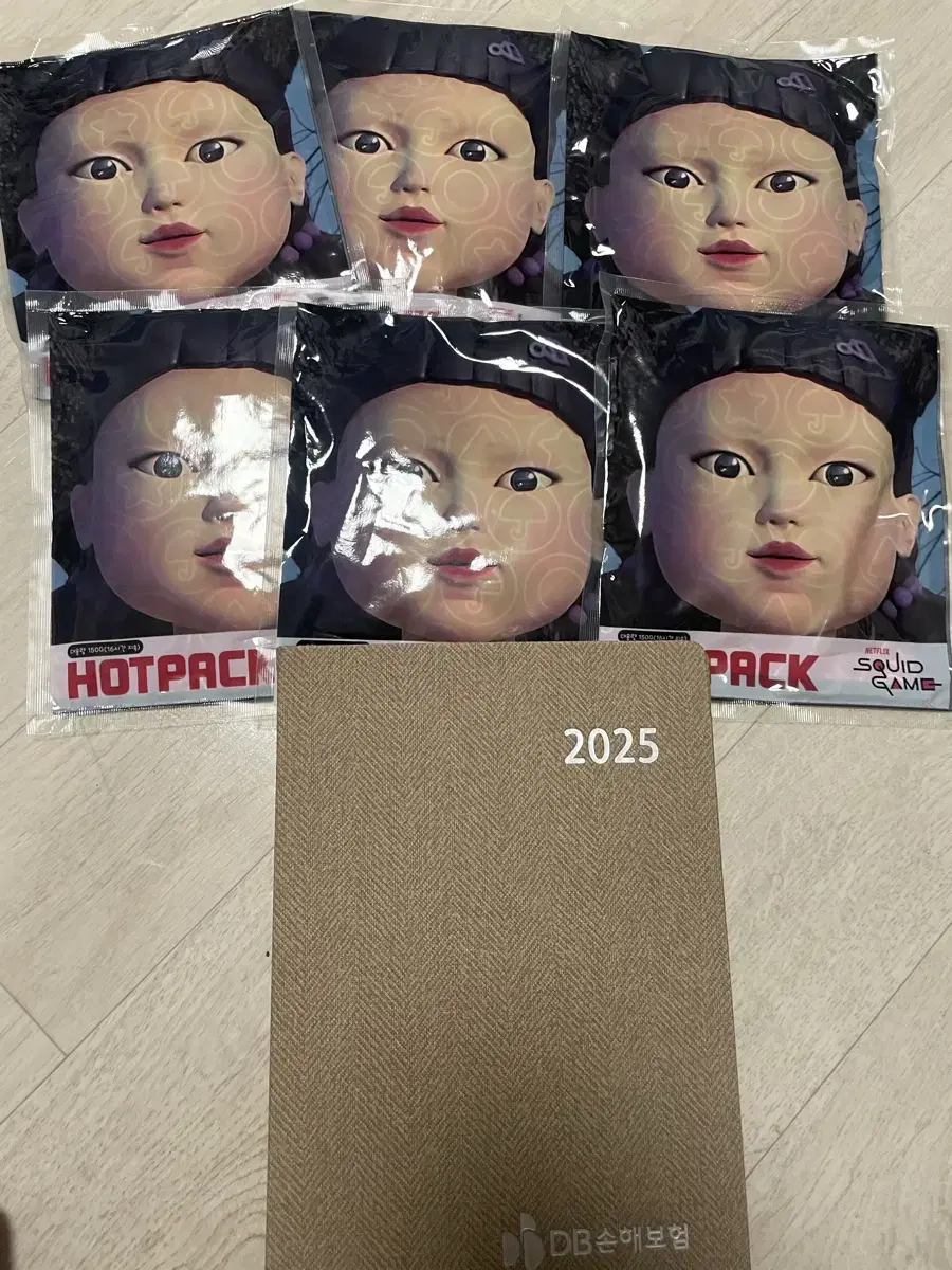 오징어게임 핫팩 + 2025다이어리