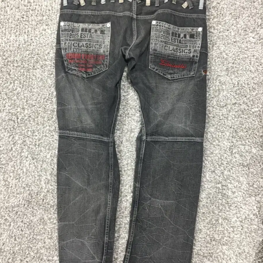 Daminate jeans 그레이 데님팬츠