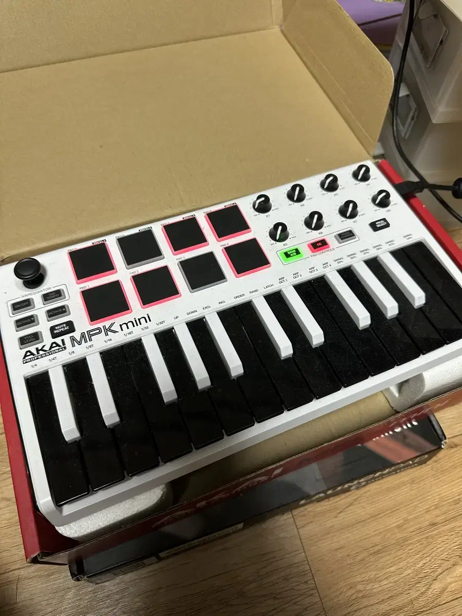 A Kai MPK mini mk2