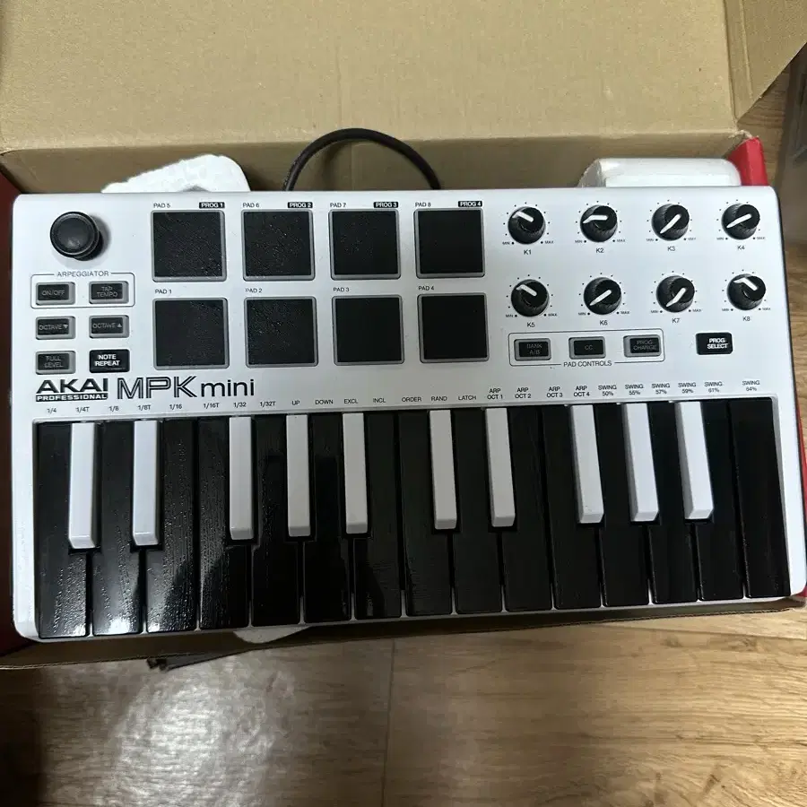 아카이 MPK mini mk2