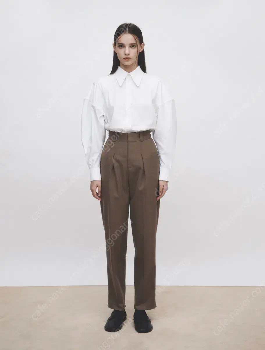 아비에무아 High-Rise Tapered-Leg Trousers