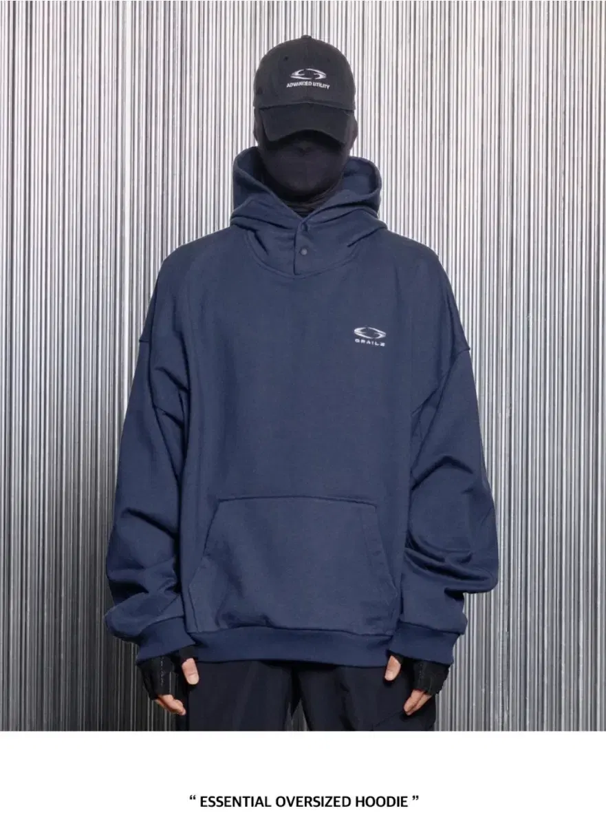 ESSENTIAL OVERSIZED HOODIE [NAVY]