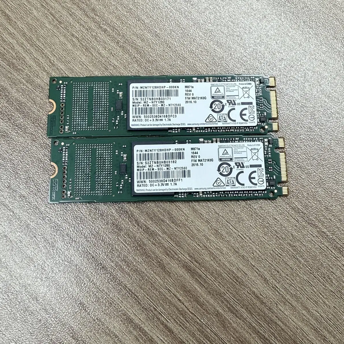 삼성 M.2 SATA 128GB SSD