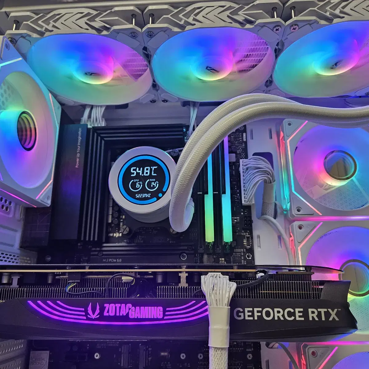 9800x3d, b650, rtx4080 super 하이엔드급 본체