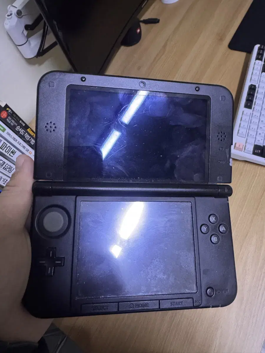 닌텐도 3DS XL, 포켓몬스터 썬, 알파사파이어