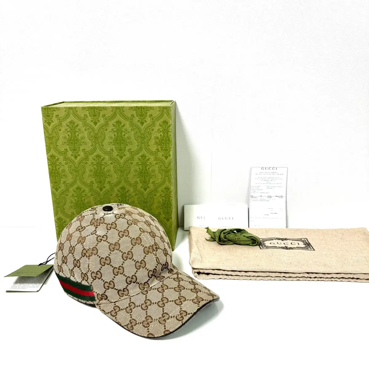 L Gucci GG cignature Canvas Ballcap Hat